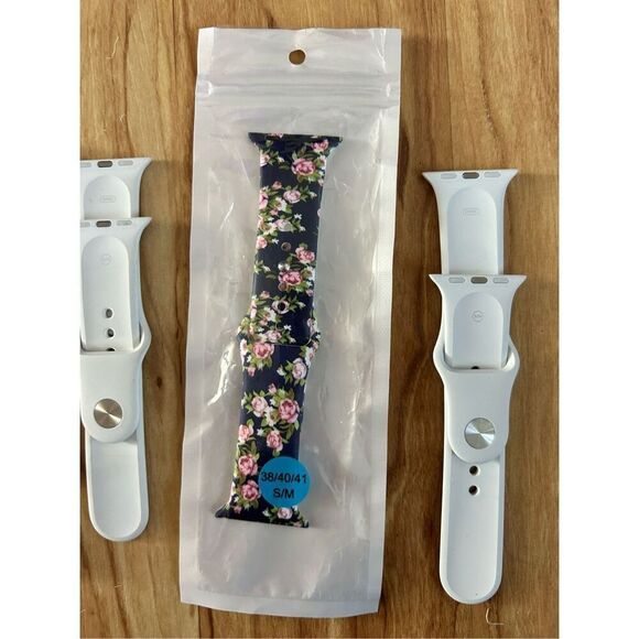 Apple Watch bands 38/40 mm size s/m white color and other bundle - Picture 4 of 4